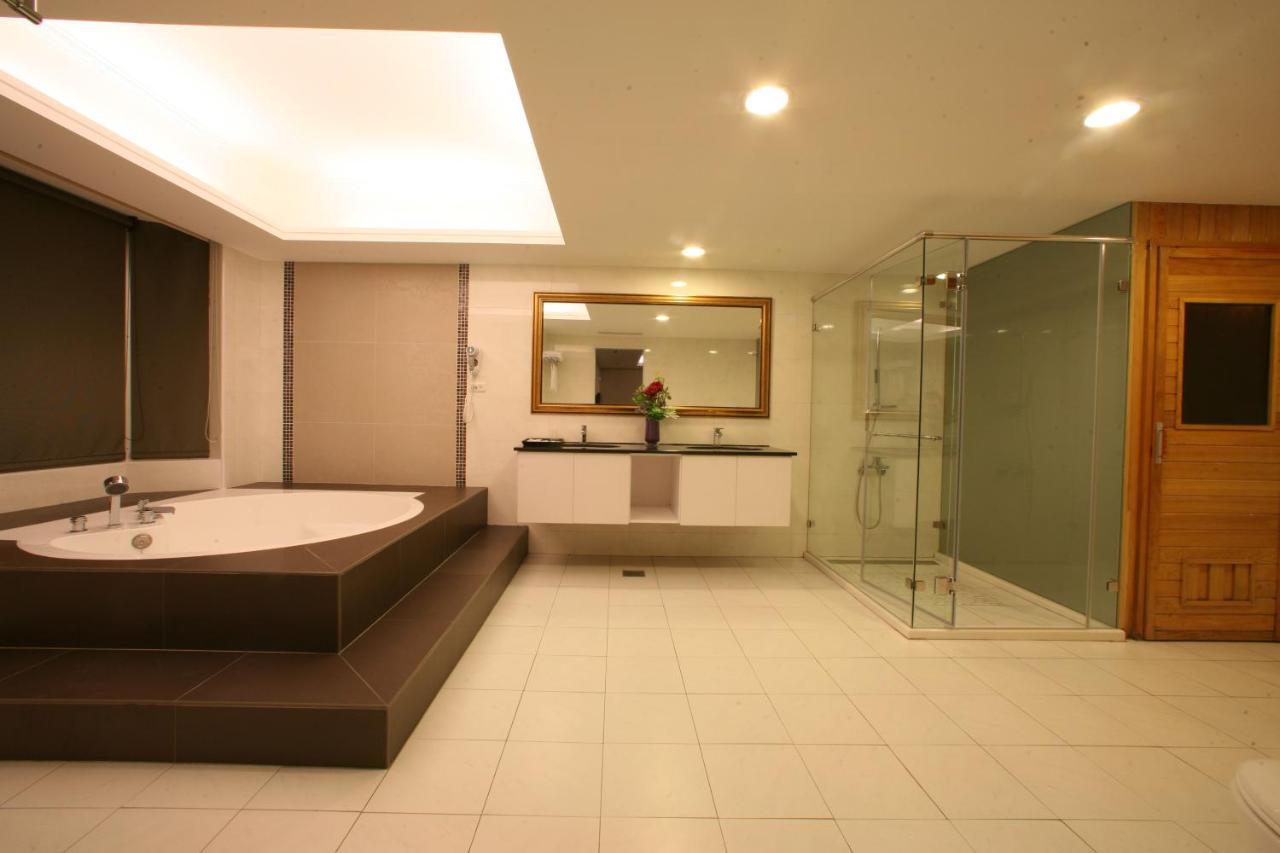 Yoyo Hotel Chiayi City Luaran gambar